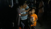 Kepala Kantor Badan Pencarian dan Pertolongan Kupang I Putu Sudayana SE.M.Ap dikonfirmasi detikBali menegaskan, total hingga senin malam pukul 23.00 Wita, ada sebanyak 291 penumpang yang dievakuasi. 14 di antaranya meninggal. Korban selamat saat ini dievakuasi oleh pihak kepolisian. Foto: ist