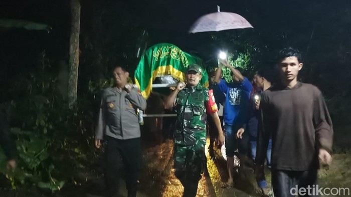 longsor di tulungagung