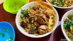 Mencicipi Mie Ayam Topping Daging Sapi yang Lagi Viral di Cipete