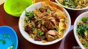 5 Mie Ayam Enak di Fatmawati, Pakai Topping Sapi Pedas hingga Uritan