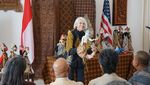 Pentas Wayang Golek Unik di Amerika, Dalangnya Bule!