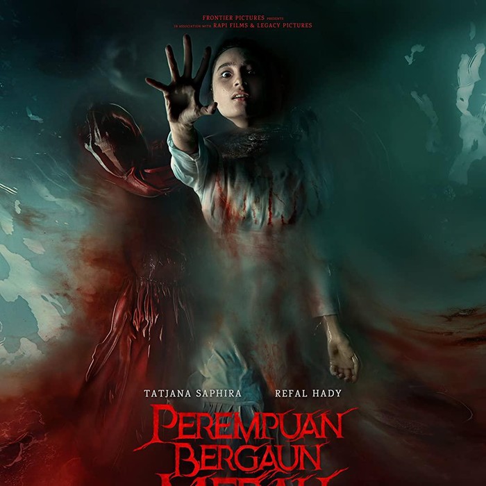 Perempuan Bergaun Merah
