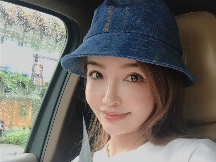 Risa Hirako Risa Hirako, model awet muda di usia 51 tahun.