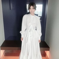 Model yang juga seorang produser ini mengutamakan konsumsi makanan berbahan organik dalam kesehariannya. Menurutnya makan sehat jadi kunci utama mempertahankan kesehatan dan membuat awet muda selama mungkin. Foto: Dok. Instagram/@risa_hirako