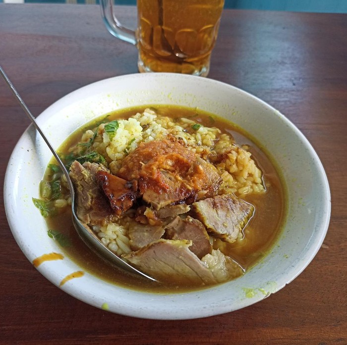 Soto Pawon Hidden Gems di Kota Blitar, Murah dan Nikmat!