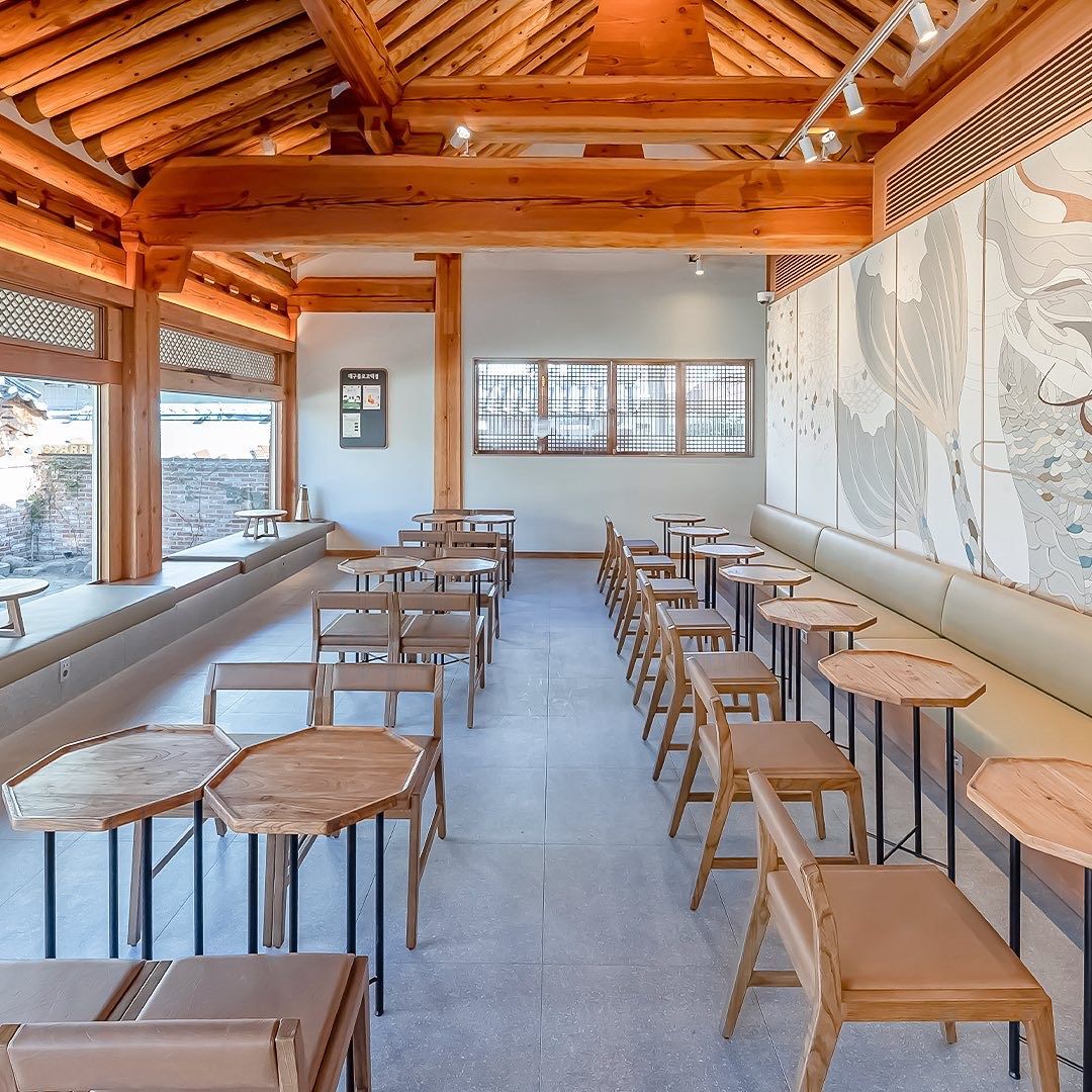Starbucks Korea Desain Hanok