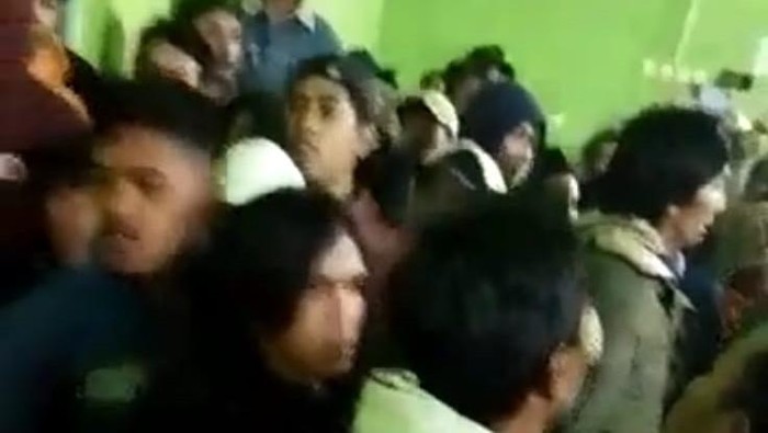 Suasana audiensi di Banjarnegara yang sempat ricuh, Senin (24/10/2022).