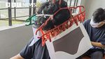 6 Potret Topi Antinyontek Mahasiswa Filipina yang Viral, Ada yang Pakai Jemuran