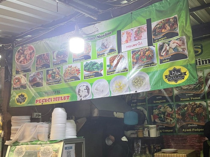 5 Rekomendasi Tempat Makan Halal di Bangkok dari Netizen Muslim Indonesia