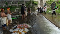 Pementasan wayang di sungai ini bertujuan untuk menumbuhkan kepedulian masyarakat dalam menjaga kelestarian sungai.