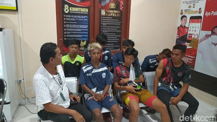 Atlet dayung asal Selayar di Porprov Sulsel melapor ke Mapolres Sinjai usai diserang OTK.
