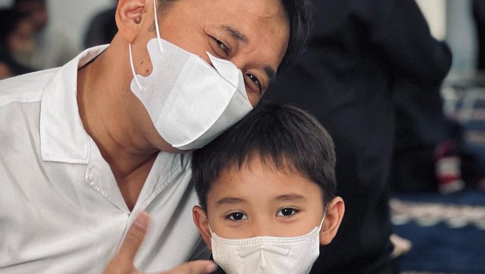 Diidap Anak Zaskia Adya Mecca Sampai Saturasi Drop, Kenali Tanda dan Gejala Bronkitis