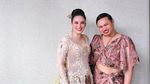 7 Senyuman Bahagia Chelsea Islan Usai Dilamar Rob Cardinal