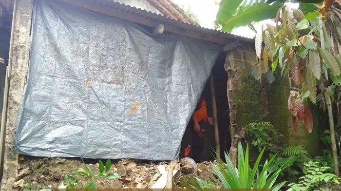 Dinding rumah warga Bogor akibat pergeseran tanah (Dok istimewa)