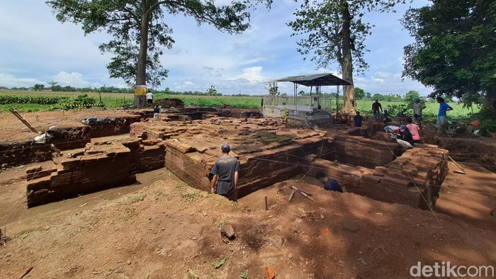 Ekskavasi tahap 2 Situs Blawu Jombang ungkap pola candi