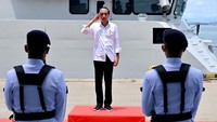 Ada yang berbeda dalam kunjungan Presiden Joko Widodo ke Ibu Kota Nusantara (IKN) pada Selasa, 25 Oktober 2022. Biasanya Presiden dan rombongan menggunakan jalur darat dari Balikpapan ke IKN dengan waktu tempuh selama 2 jam.