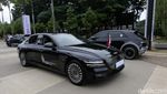 Hyundai Serahkan Kendaraan Listrik Genesis G80 dan Ioniq untuk G20