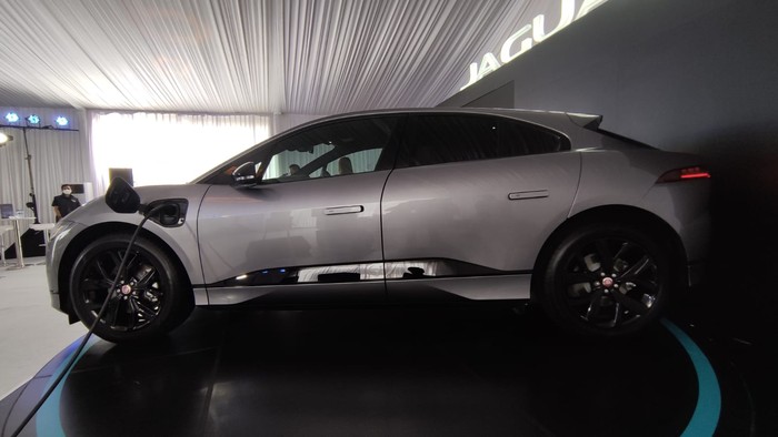 Jaguar I-Pace Meluncur di Indonesia. Jaguar I-Pace Meluncur di Indonesia.