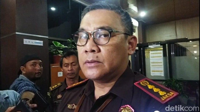 Kajari Serang Freddy D Simanjuntak