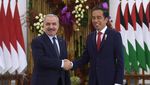 Kerja Sama RI-Palestina Bebaskan Bea Masuk Kurma dan Zaitun