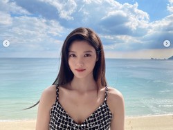 8 Foto Kim Yoo Jung, Aktris Cantik Pemain Film 20th Century Girl