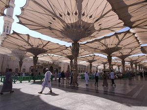 Bagaimana Penduduk Madinah Menyambut Kedatangan Nabi Muhammad SAW?