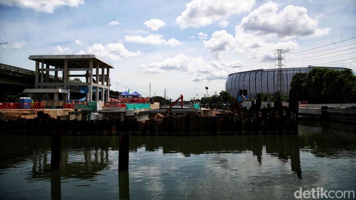 Pembangunan stasiun pompa Ancol Sentiong terus menunjukkan kemajuan. Saat ini, progres proyek tersebut telah mencapai 51 persen.