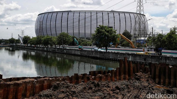 Melihat Progres Proyek Pompa Sentiong Ancol Pembangunan stasiun pompa Ancol Sentiong terus menunjukkan kemajuan. Saat ini, progres proyek tersebut telah mencapai 51 persen.
