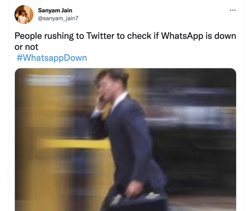 Meme WhatsApp down