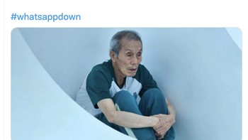 Mark Zuckerberg langsung terpekur melihat WhatsApp down. Foto: Twitter