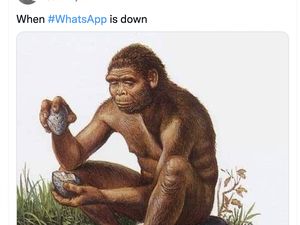 Meme Kocak Saat WhatApp Down Total Jadi Bulan-bulanan Netizen