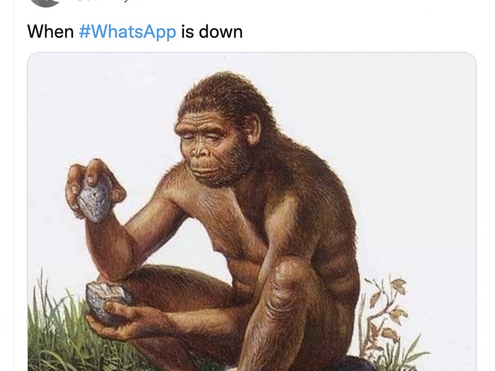 Meme WhatsApp down