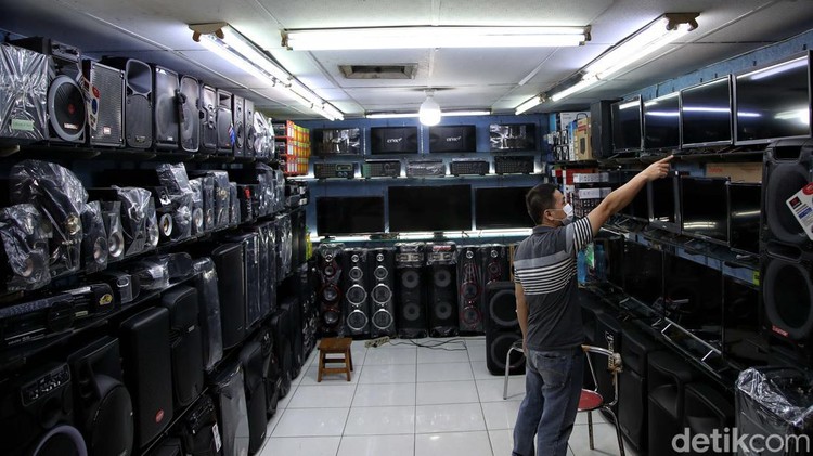 Pemerintah memastikan siaran TV analog di Jabodetabek akan dimatikan pada tanggal 2 November 2022.