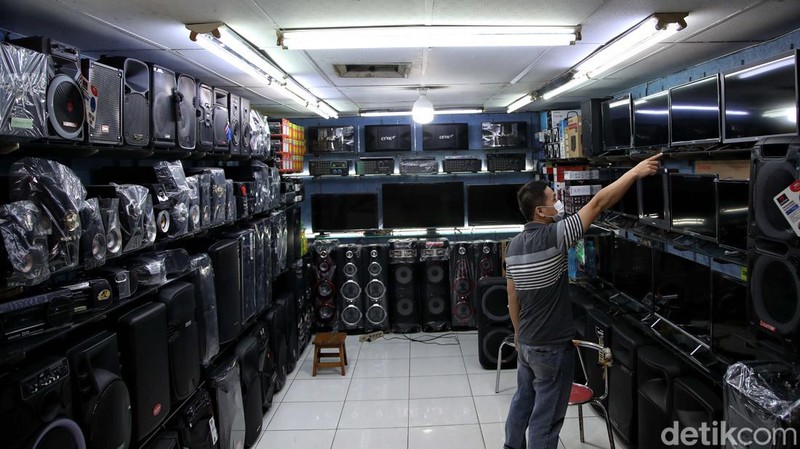 Pemerintah memastikan siaran TV analog di Jabodetabek akan dimatikan pada tanggal 2 November 2022.