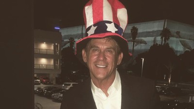 Michael Dudikoff Pensiun Dini, Kini Jadi Bule Biasa