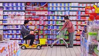 Namun kendaraan ini hanya bisa membawa sebuah keranjang kecil.  