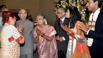 Foto pernikahan Rishi Sunak dan Akshata Murthy.  Foto: The Indian Express