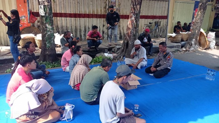 pelanggar terjaring razia bertema Rukyah Tertib Lalu Lintas