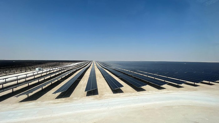 Solar Panels are seen at the Al Kharsaah solar plant project, in Al Kharsaah, Qatar October 18, 2022. REUTERS/Imad Creidi