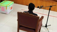 Sidang lanjutan in dengan agenda mendengarkan keterangan saksi. Total 12 saksi dihadirkan dalam sidang lanjutan tersebut.