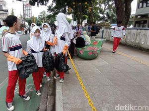 Ancaman Sanksi Bagi Warga Tasik yang Buang Sampah Sembarangan