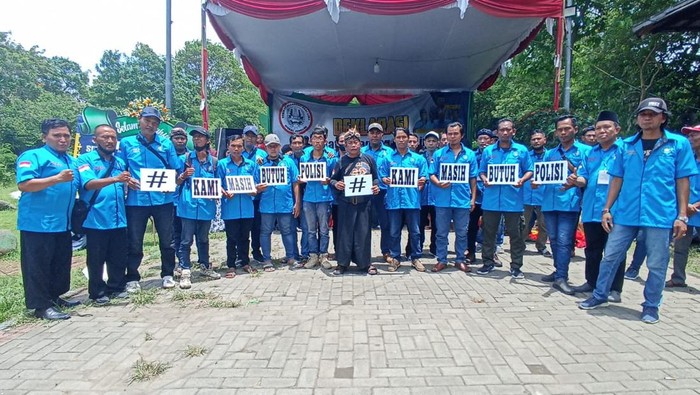 PKL Jombang mendukung kinerja Polri