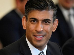 Rishi Sunak Jadi Perdana Menteri Baru Inggris, Siapa Dia?