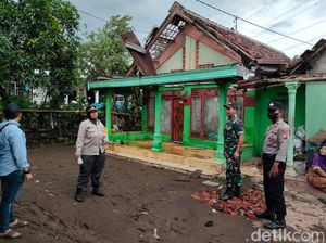 Puting Beliung Terjang Pasuruan, 50 Rumah Warga Rusak