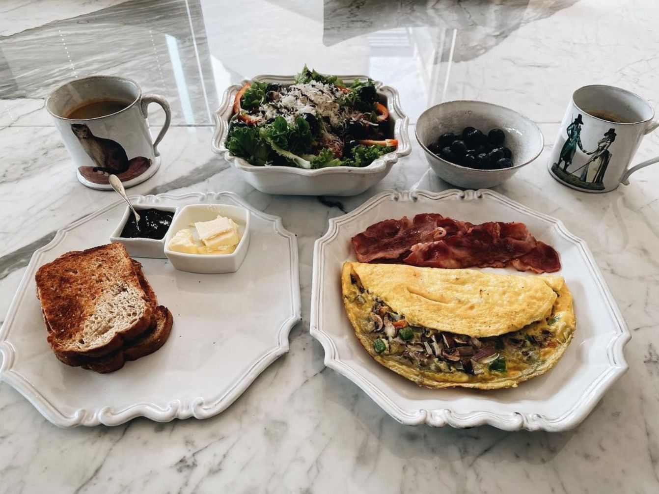 Sarapan Hyun Bin dan Son Ye Jin Sarapan Hyun Bin dan Son Ye Jin