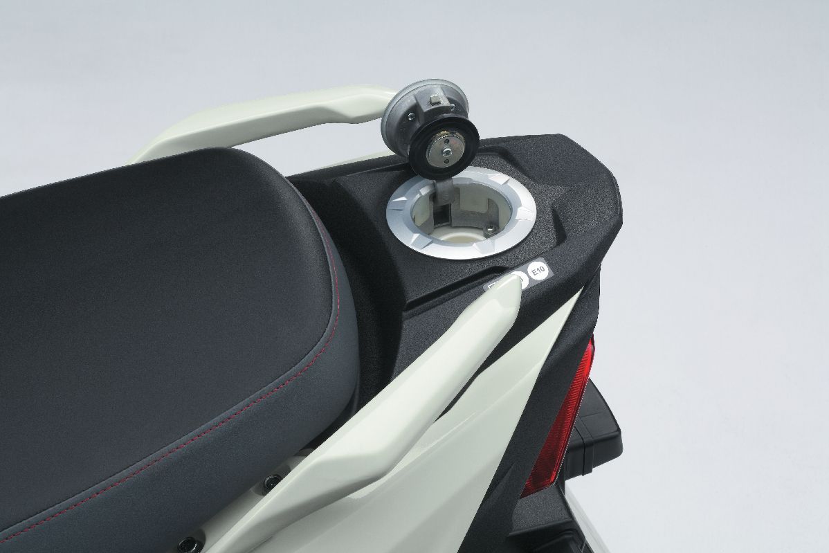 Suzuki Avenis 125