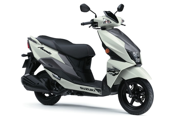 Suzuki Avenis 125 Suzuki Avenis 125