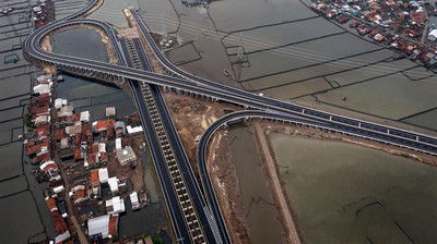 Foto Udara Tol Anti Macet Pantura yang Mau Beroperasi Sebentar Lagi