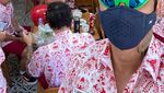 Aksi Seru Tora Sudiro Makan Bareng Keluarga dan Geng Prediksi