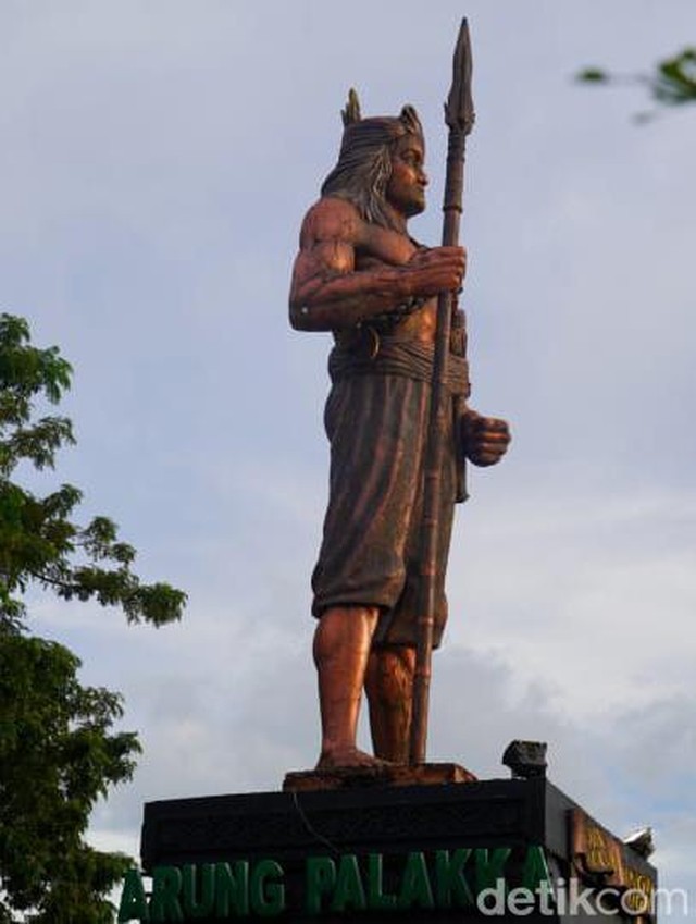 Sederet Kisah Arung Pallakka